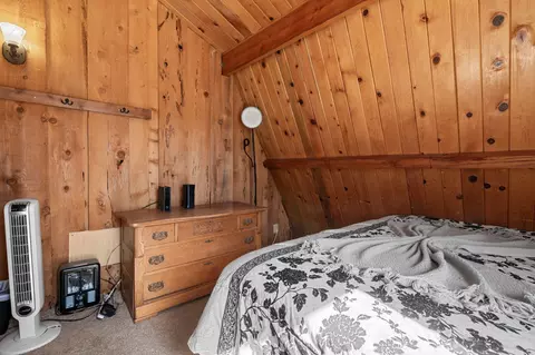 Bedroom - 411 Elysian Blvd, Big Bear City, CA 92314 photo 3 of 7