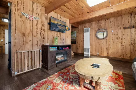 Living - 411 Elysian Blvd, Big Bear City, CA 92314 photo 3 of 4