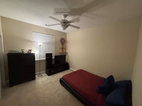 Bedroom - 680 San Gabriel St, Redding, CA 96003 photo 4 of 14