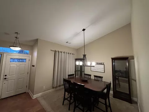 Entry Way - 680 San Gabriel St, Redding, CA 96003 photo 5 of 11