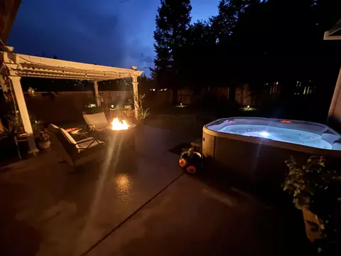 Exterior - 680 San Gabriel St, Redding, CA 96003 photo 19 of 31