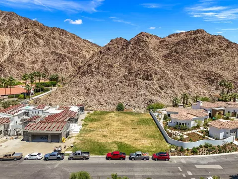 77430 Loma Vis, La Quinta, CA 92253