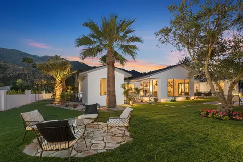 550 N Cahuilla Rd, Palm Springs, CA 92262