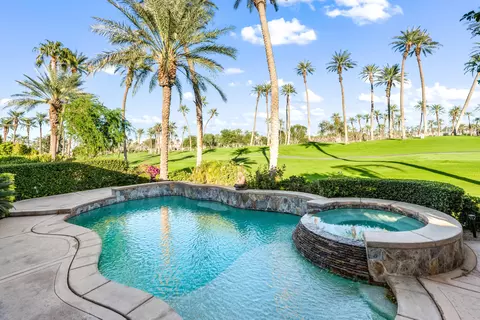 56648 Palms Dr, La Quinta, CA 92253