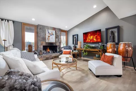 73396 Tamarisk St, Palm Desert, CA 92260
