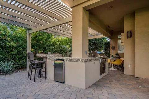 Exterior - 44350 Royal Lytham Dr, Indio, CA 92201 photo 5 of 8