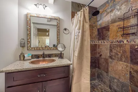Bath - 43008 Monterey St, Big Bear Lake, CA 92315 photo 1 of 5