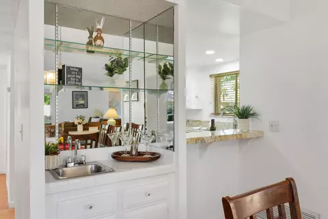Dining - 82270 Waring Way, Indio, CA 92201 photo 1 of 4