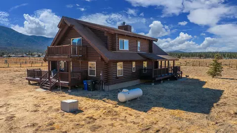 Exterior - 2300 Erwin Ranch Rd, Big Bear City, CA 92314 photo 2 of 8