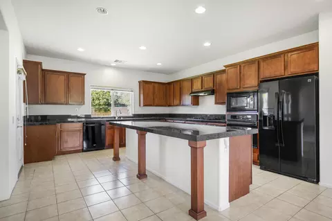 41311 Keller Ct, Indio, CA 92203 photo 9