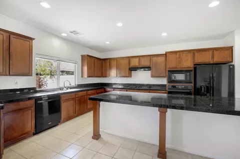 41311 Keller Ct, Indio, CA 92203 photo 10