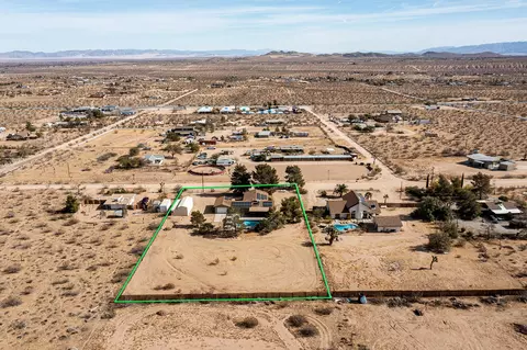 View/Area - 360 Cherokee Trl, Yucca Valley, CA 92284 photo 9 of 11
