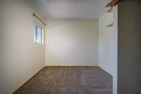 Bedroom - 360 Cherokee Trl, Yucca Valley, CA 92284 photo 1 of 4