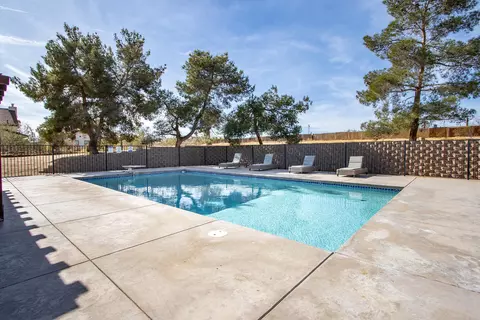 Exterior - 360 Cherokee Trl, Yucca Valley, CA 92284 photo 15 of 21