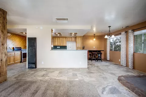 Living - 360 Cherokee Trl, Yucca Valley, CA 92284 photo 2 of 7