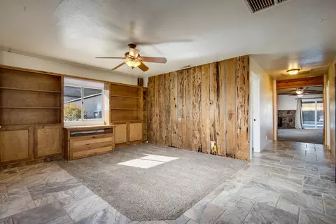 Living - 360 Cherokee Trl, Yucca Valley, CA 92284 photo 4 of 7