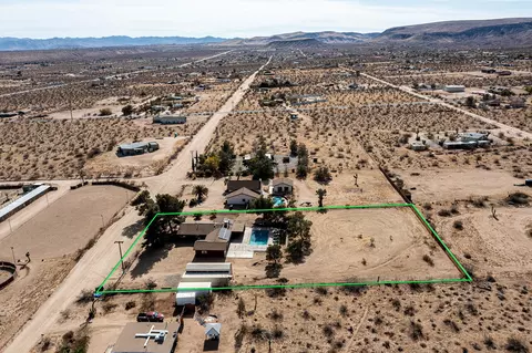 View/Area - 360 Cherokee Trl, Yucca Valley, CA 92284 photo 8 of 11