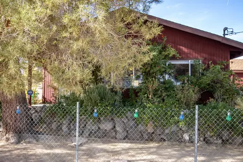 Exterior - 360 Cherokee Trl, Yucca Valley, CA 92284 photo 9 of 21