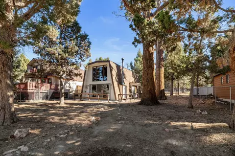 1344 E Country Club Blvd, Big Bear City, CA 92314