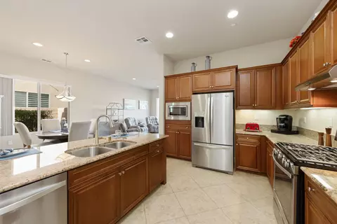81564 Avenida Viesca, Indio, CA 92203 photo 5