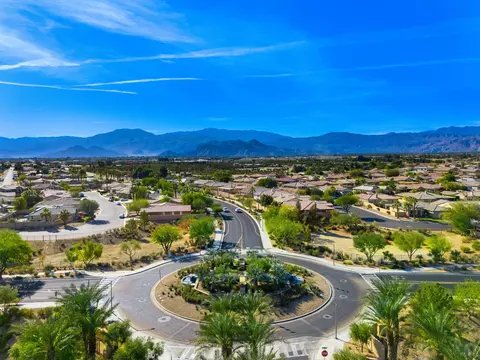 View/Area - 37852 Avon St, Indio, CA 92203 photo 6 of 18