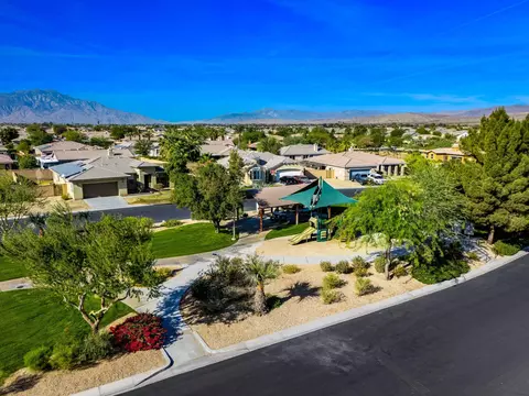 View/Area - 37852 Avon St, Indio, CA 92203 photo 7 of 18