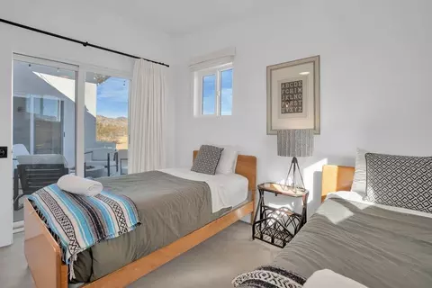 Bedroom - 1674 Mason Dixon Rd, Joshua Tree, CA 92252 photo 4 of 4
