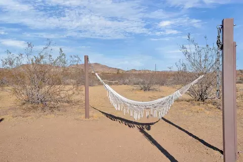 Exterior - 1674 Mason Dixon Rd, Joshua Tree, CA 92252 photo 9 of 15