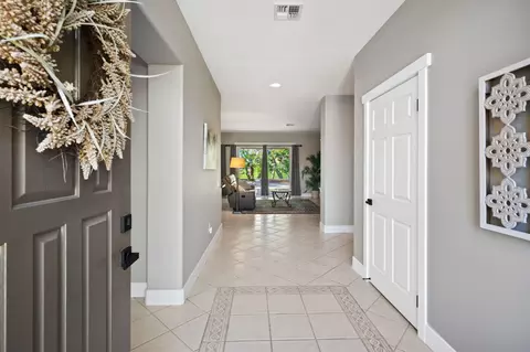 78573 Sunrise Mountain Vw, Palm Desert, CA 92211