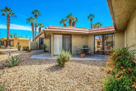 35685 Paseo Circulo E, Cathedral City, CA 92234