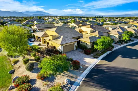View/Area - 51375 Charlbury St, Indio, CA 92201 photo 2 of 8