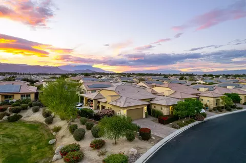 View/Area - 51375 Charlbury St, Indio, CA 92201 photo 3 of 8