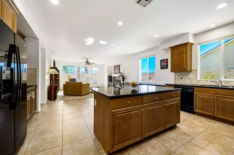 80127 Maramar Dr, Indio, CA 92203 photo 8