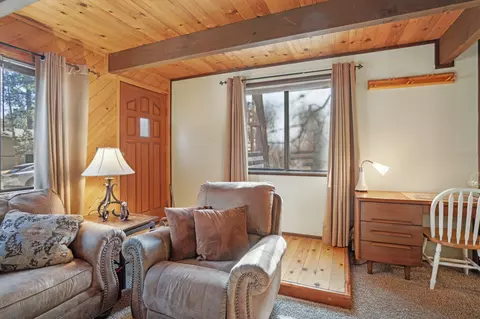 Living - 758 Pine Ln, Sugarloaf, CA 92386 photo 3 of 3