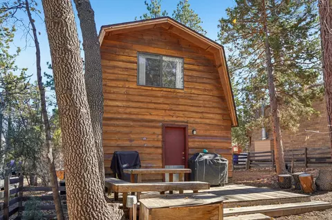 Exterior - 758 Pine Ln, Sugarloaf, CA 92386 photo 4 of 6