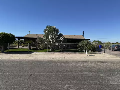 71153 Sea Gull Dr, Mecca, CA 92254