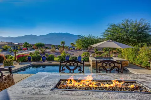 28563 W Natoma Dr, Cathedral City, CA 92234
