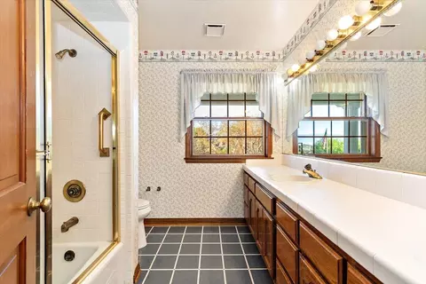 Bath - 13292 Revello Rd, Redlands, CA 92373 photo 4 of 9