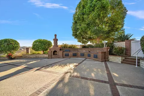 Exterior - 13292 Revello Rd, Redlands, CA 92373 photo 6 of 14