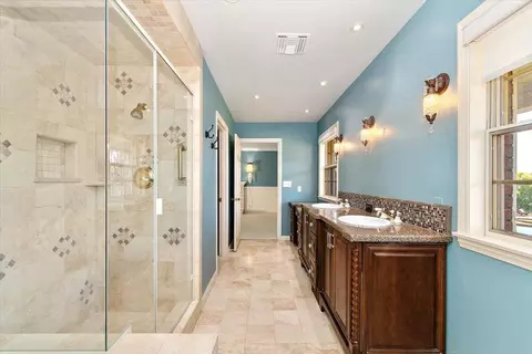 Bath - 13292 Revello Rd, Redlands, CA 92373 photo 9 of 9