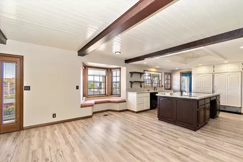 Kitchen - 13292 Revello Rd, Redlands, CA 92373 photo 4 of 5