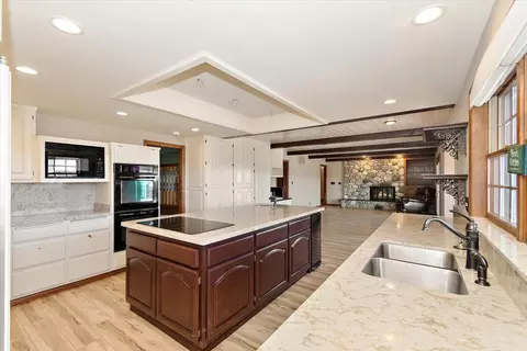 Kitchen - 13292 Revello Rd, Redlands, CA 92373 photo 1 of 5