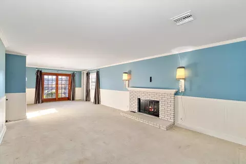 Living - 13292 Revello Rd, Redlands, CA 92373 photo 11 of 14