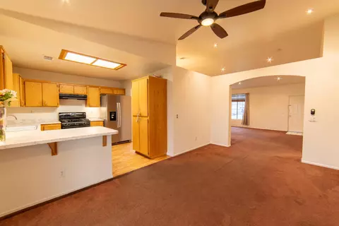 1269 Eucalyptus Dr, Banning, CA 92220 photo 3