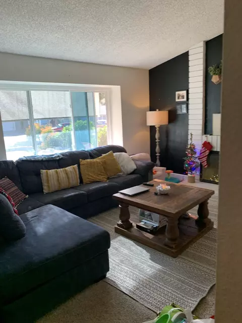 Living - 1521 Clock Ave, Redlands, CA 92374 photo 5 of 6
