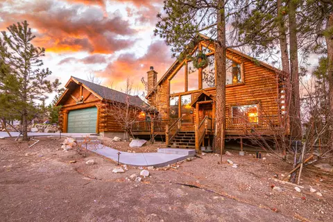 42784 Timberline Trl, Big Bear Lake, CA 92315