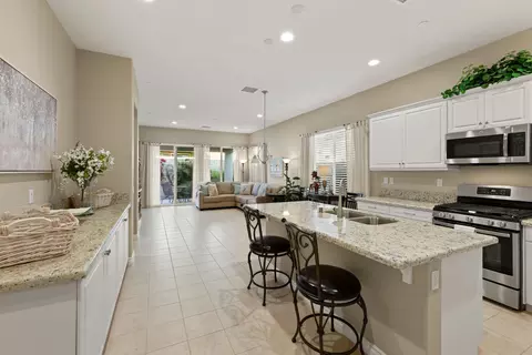 85664 Treviso Dr, Indio, CA 92203 photo 2