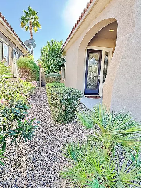 81649 Avenida Contento, Indio, CA 92203 photo 10