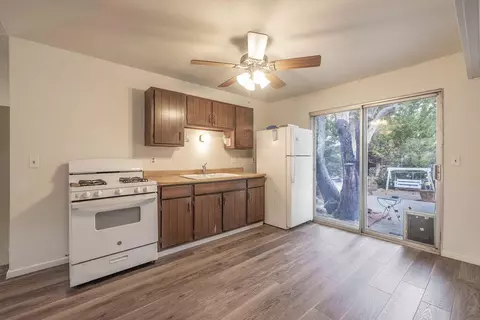 Kitchen - 169 Cedar Ln, Sugarloaf, CA 92386 photo 1 of 3