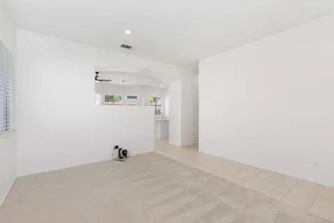 Living - 79110 Cindy Ct, La Quinta, CA 92253 photo 4 of 6